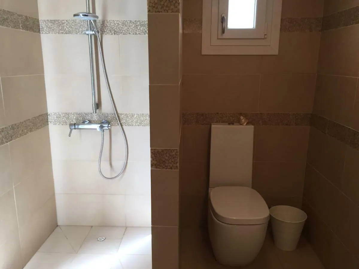 Deluxe First Line Villa Perivolia